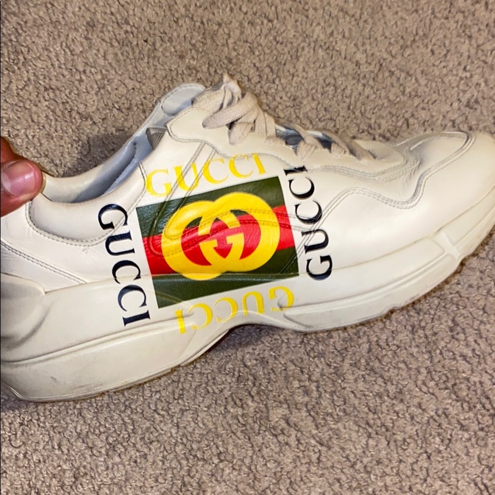 Gucci shoes